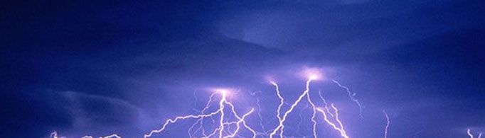 闪电为什么会有枝杈？