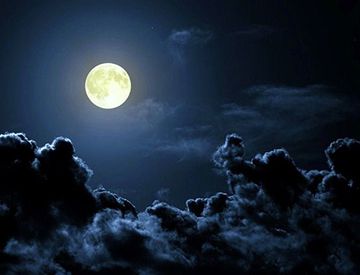 月球离我们的距离会变化吗？