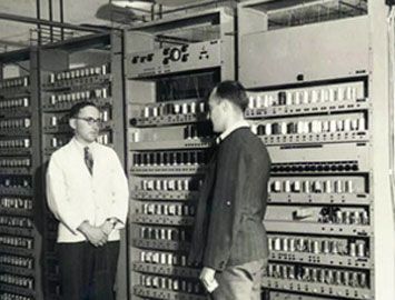 第一台计算机有多重？