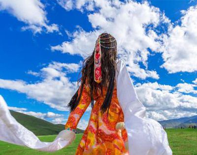 香格里拉藏语什么意思？