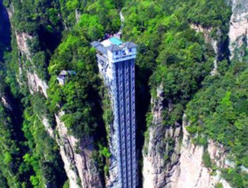 世界最高的户外电梯是哪一个？