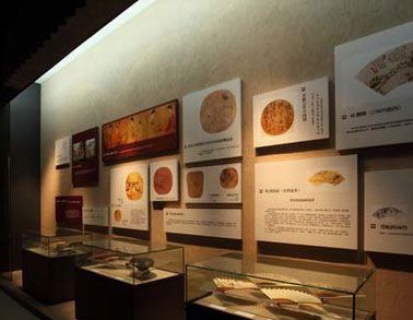 博物馆为什么禁止使用闪光灯?