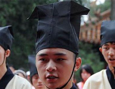 古人称男子二十岁为什么之年?