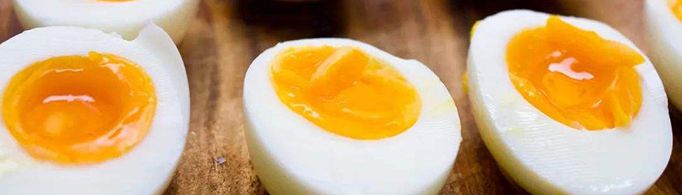 鸡蛋黄越黄越有营养吗？