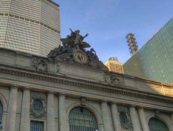 目前世界上最大的火车站是什么？