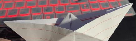 如何用纸折叠小船