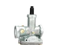 清洗摩托车化油器