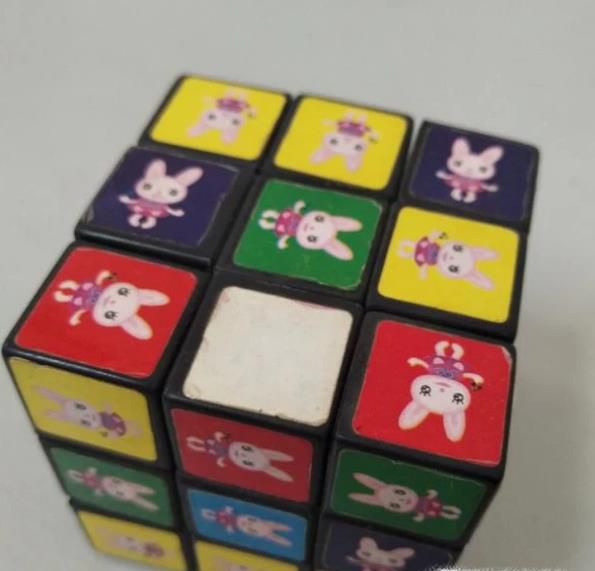 新手怎么拼魔方？