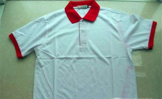 干净白色衣服被染色怎么办