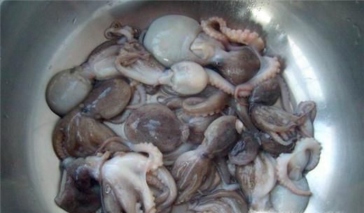 八爪鱼怎么清洗？