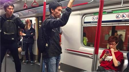 地铁怎么坐怎么买票啊?