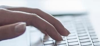 如何快速学会打字?