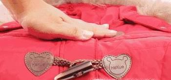 羽绒服自己在家怎么洗?