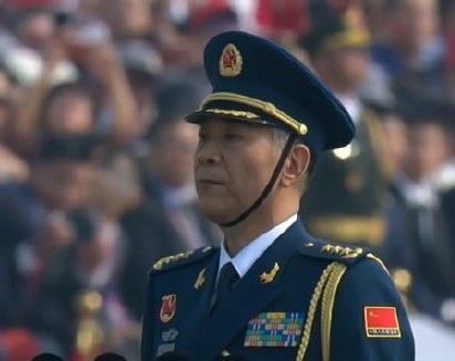 中部战区司令员的名字叫什么？