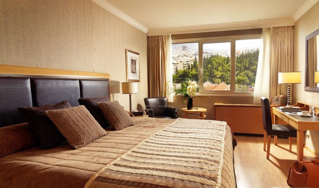 住宾馆,如何检查是否有针孔摄像头?