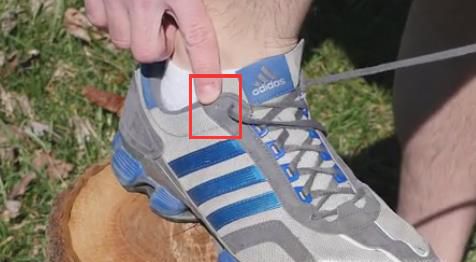 系鞋带的最上边俩个孔的真正用法，你知道吗？