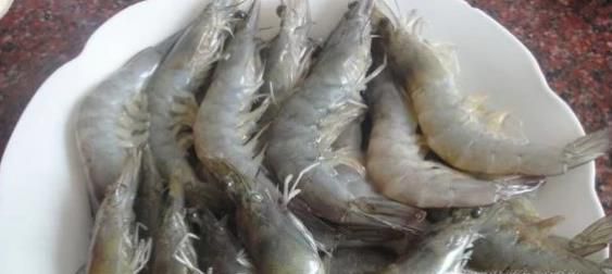 怎么快速挑虾线