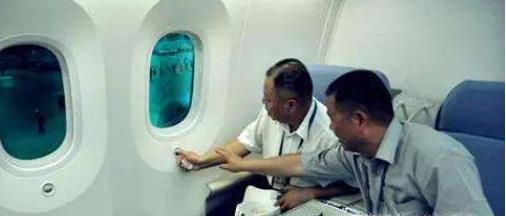 飞机怎么选座位？