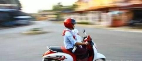 如何学骑电动车?