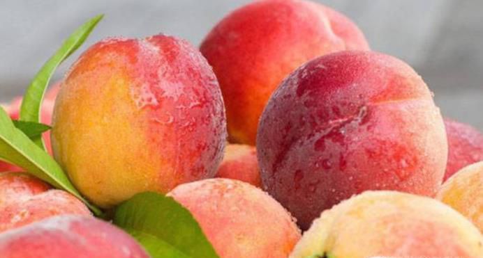 衣服上的桃子汁怎么洗