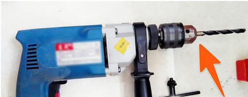 电钻怎么换钻头