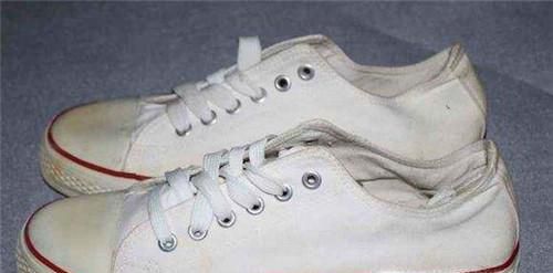 如何清除鞋边边的发黄痕迹