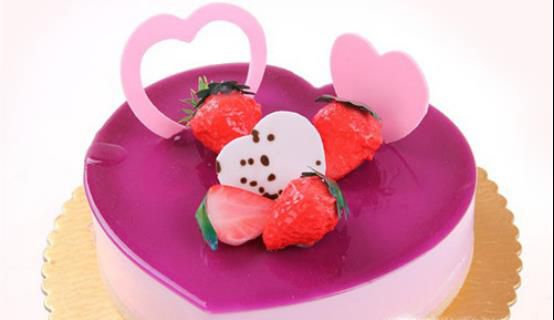 男朋友生日送什么礼物好？经验推荐100个！