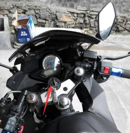 教你怎么骑摩托车