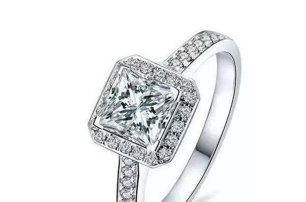 完美的公主方钻石怎么样切割的