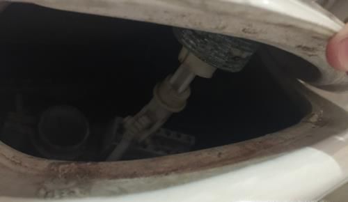 马桶不上水怎么回事？