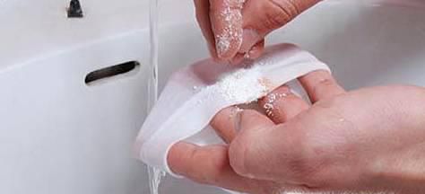 衣服上的墨水怎么快速去除呢