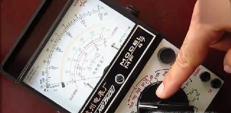 多用电表如何读数?