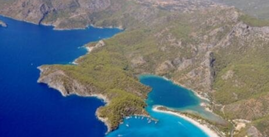 世界最深的洼地