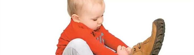 西方人为什么忌讳先穿左脚的鞋子?