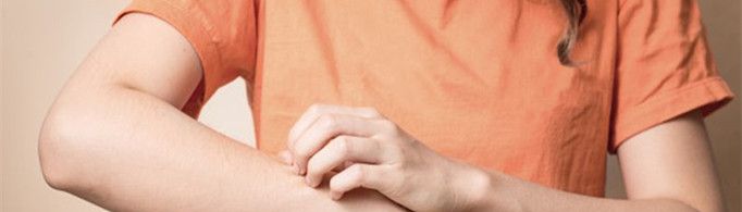 为什么蚊子包越抓越痒?