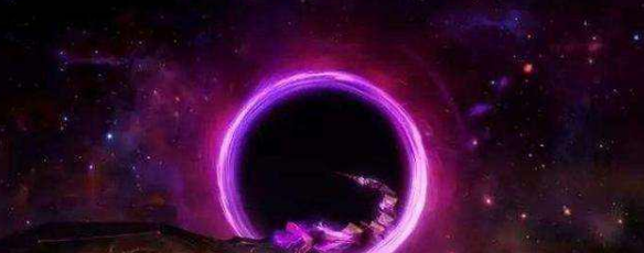 宇宙黑洞里面是什么