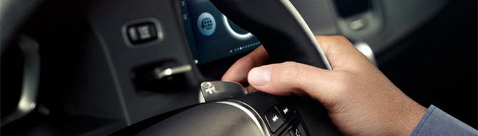 自动挡的车怎么开？