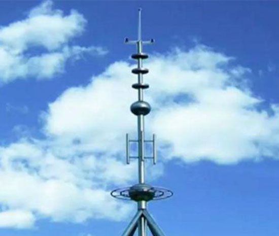 美国科学家谁发明了避雷针？