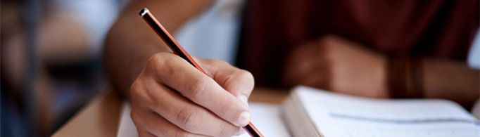 考公务员考什么科目？