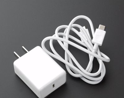 充电器一直插在电源上可以吗？