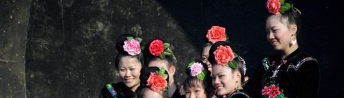 苗族的传统节日和风俗有哪些？