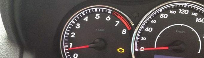 汽车发动机故障灯亮是什么情况？