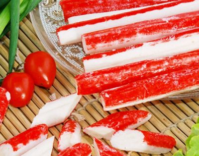 蟹棒的主要原材料是什么？