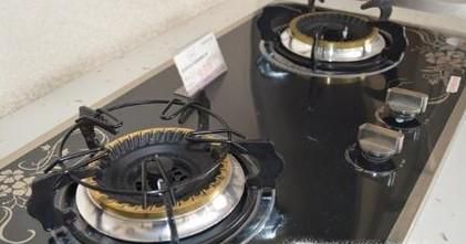 如何选购家用燃气灶