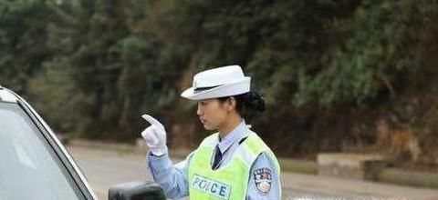 开车忘带驾驶证，到底有什么后果