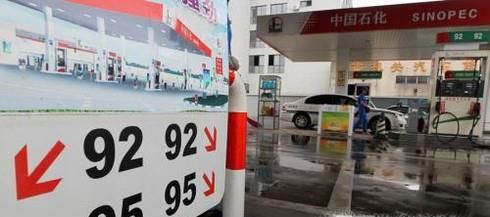 92号汽油和95号汽油混着加对车辆有伤害吗