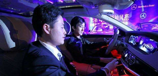 为什么懂车的人都是夜间去提车?