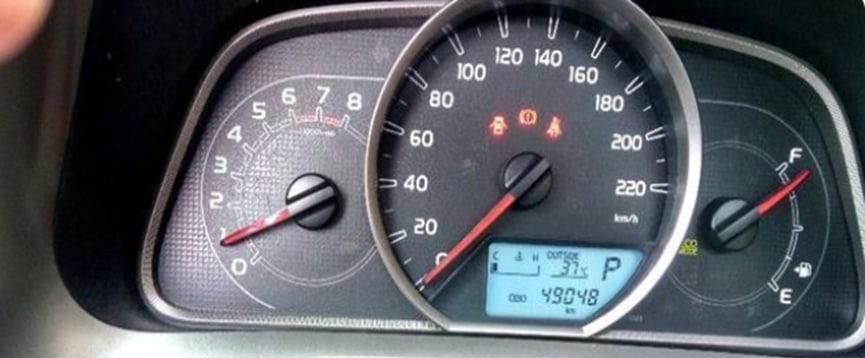 气温太低时该如何热车