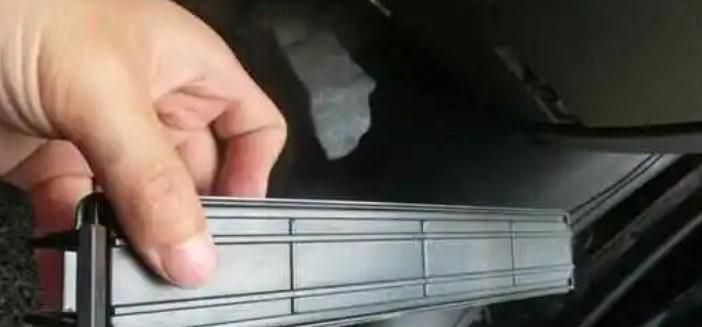 汽车空调有异味怎么办