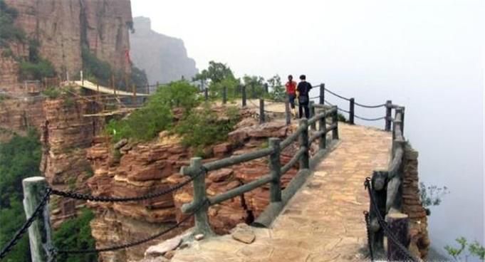 窦王岭旅游攻略